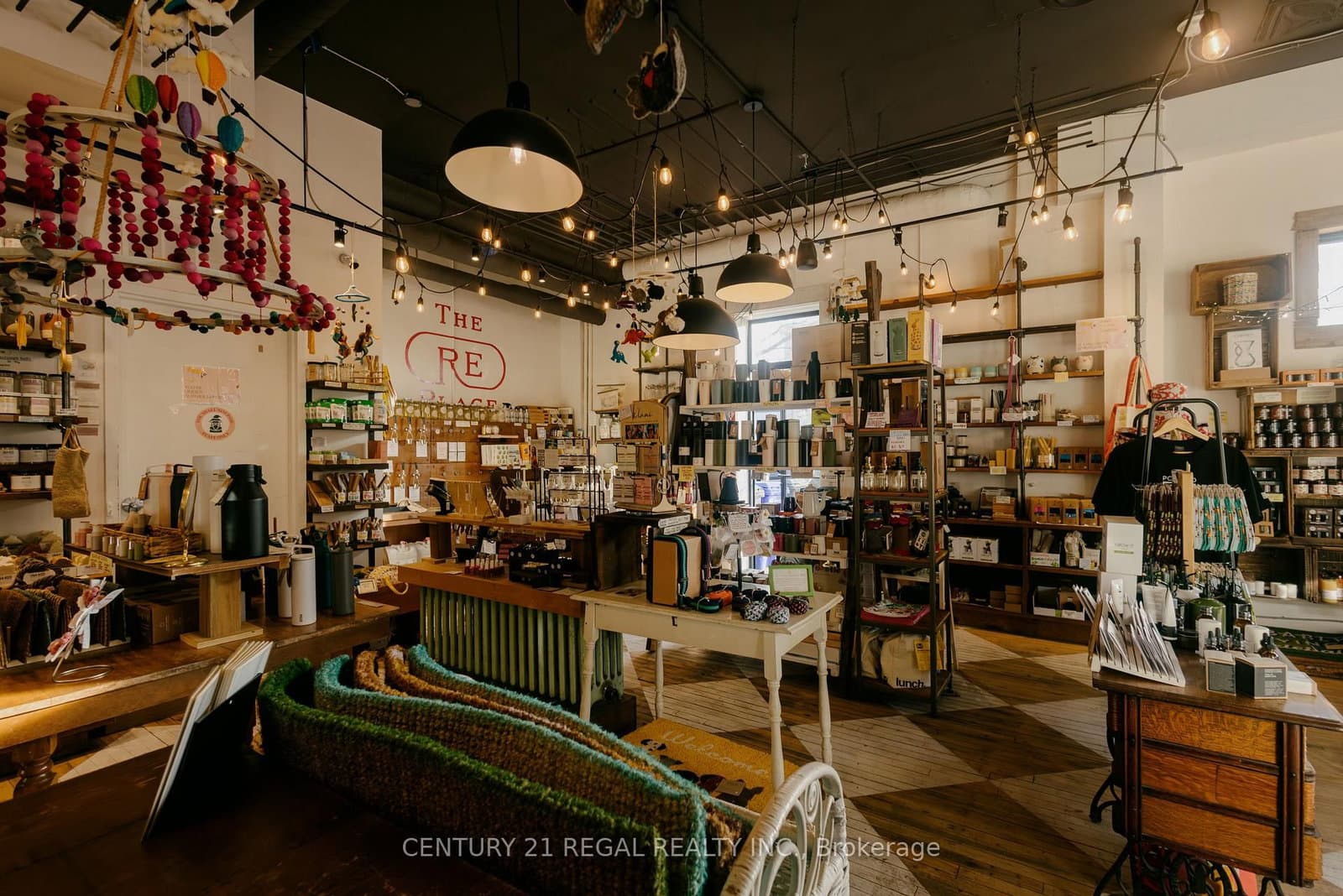 2165 Danforth Avenue thumbnail 10