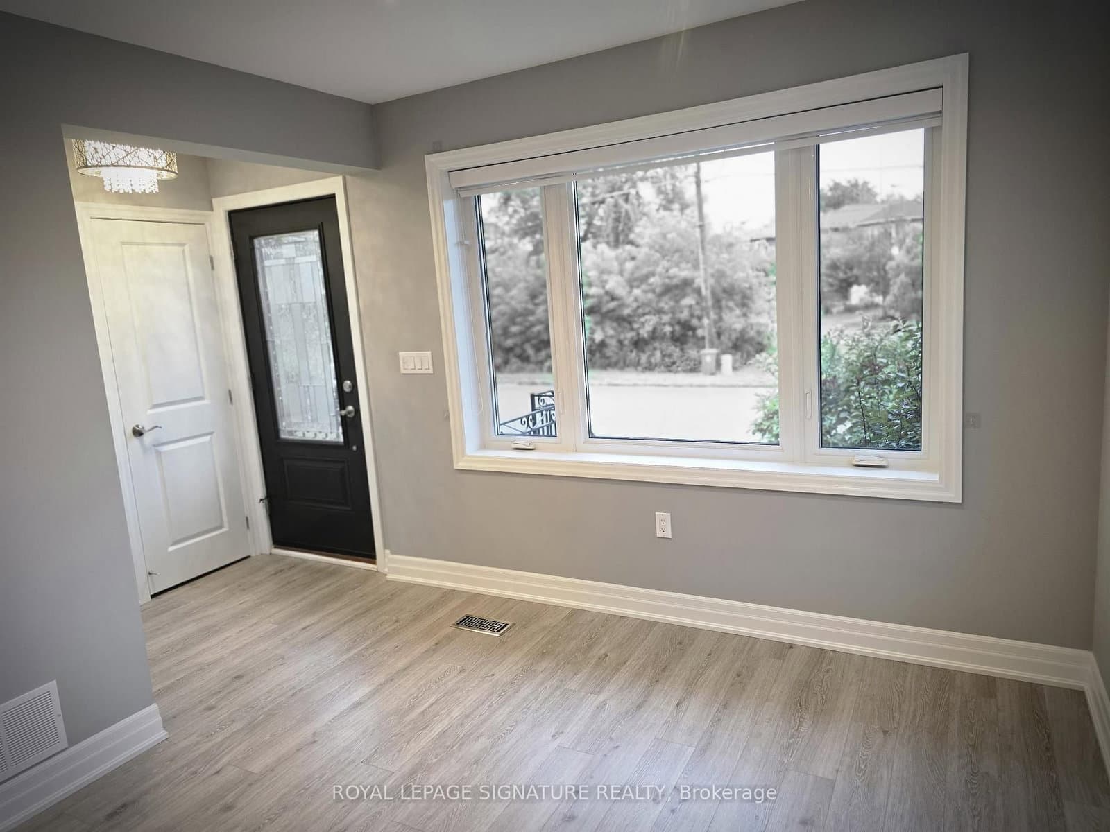 141 Phillip Avenue, Unit Upper thumbnail 3