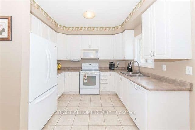 780 Ormond Drive thumbnail 10