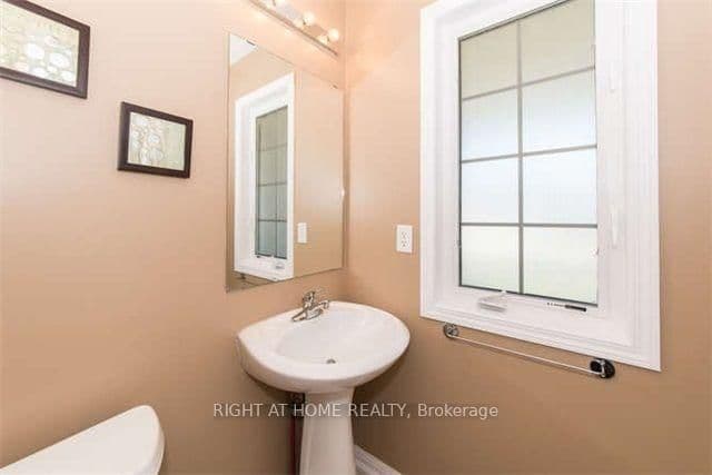 780 Ormond Drive thumbnail 12