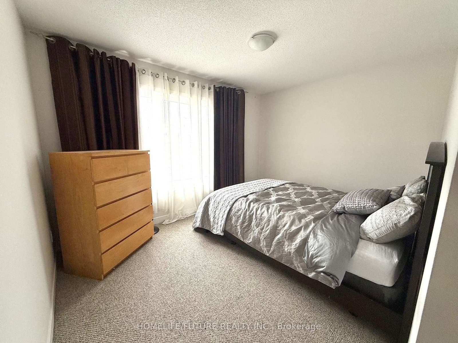 1956 Altona Road, Unit 2 thumbnail 8