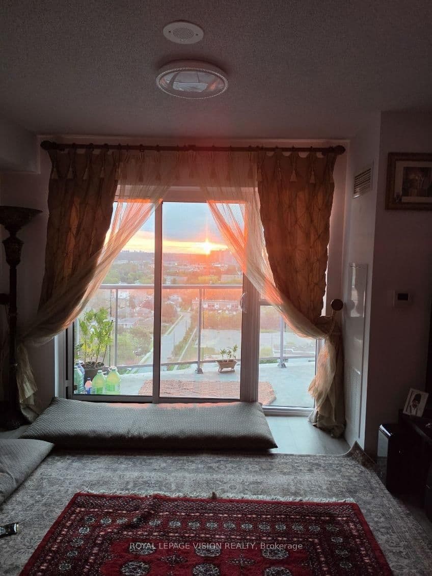2150 Lawrence Avenue E, Unit 1812 thumbnail 21