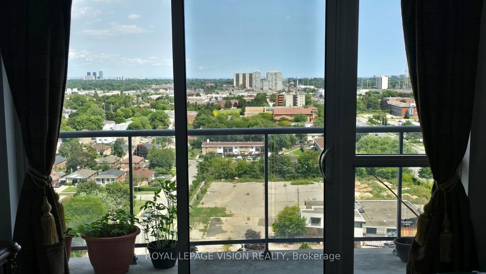 2150 Lawrence Avenue E, Unit 1812 thumbnail 9