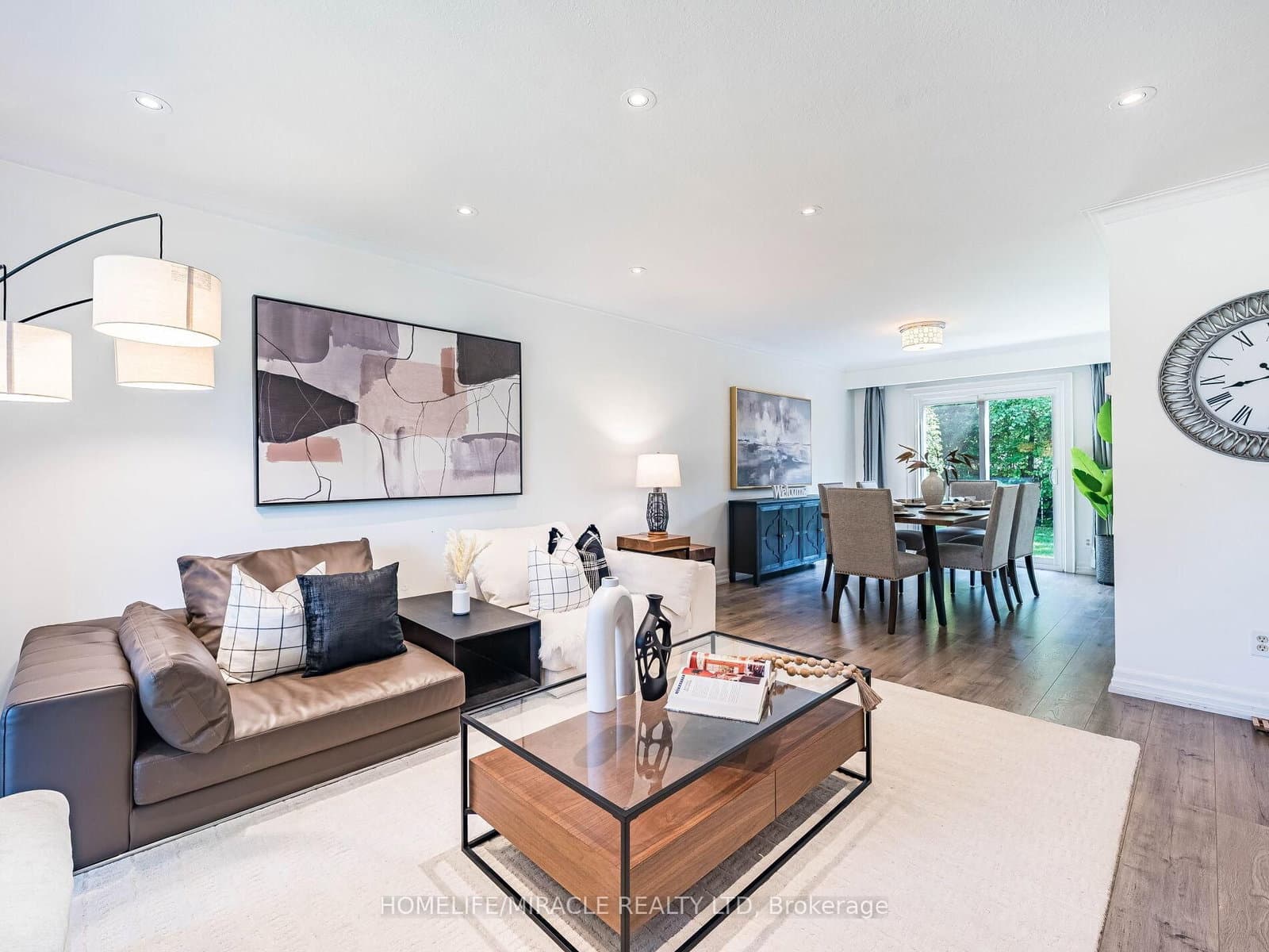 7 Chapais Crescent thumbnail 4