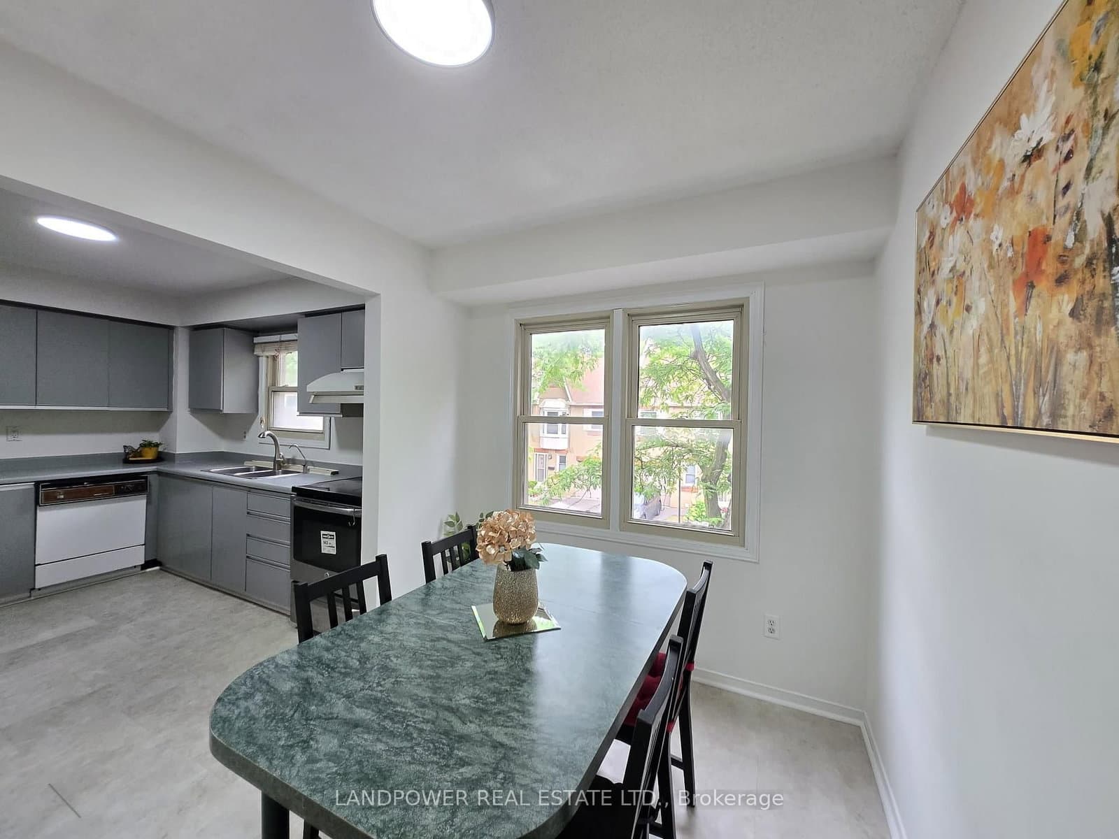 10 Cardwell Avenue, Unit 75 thumbnail 18