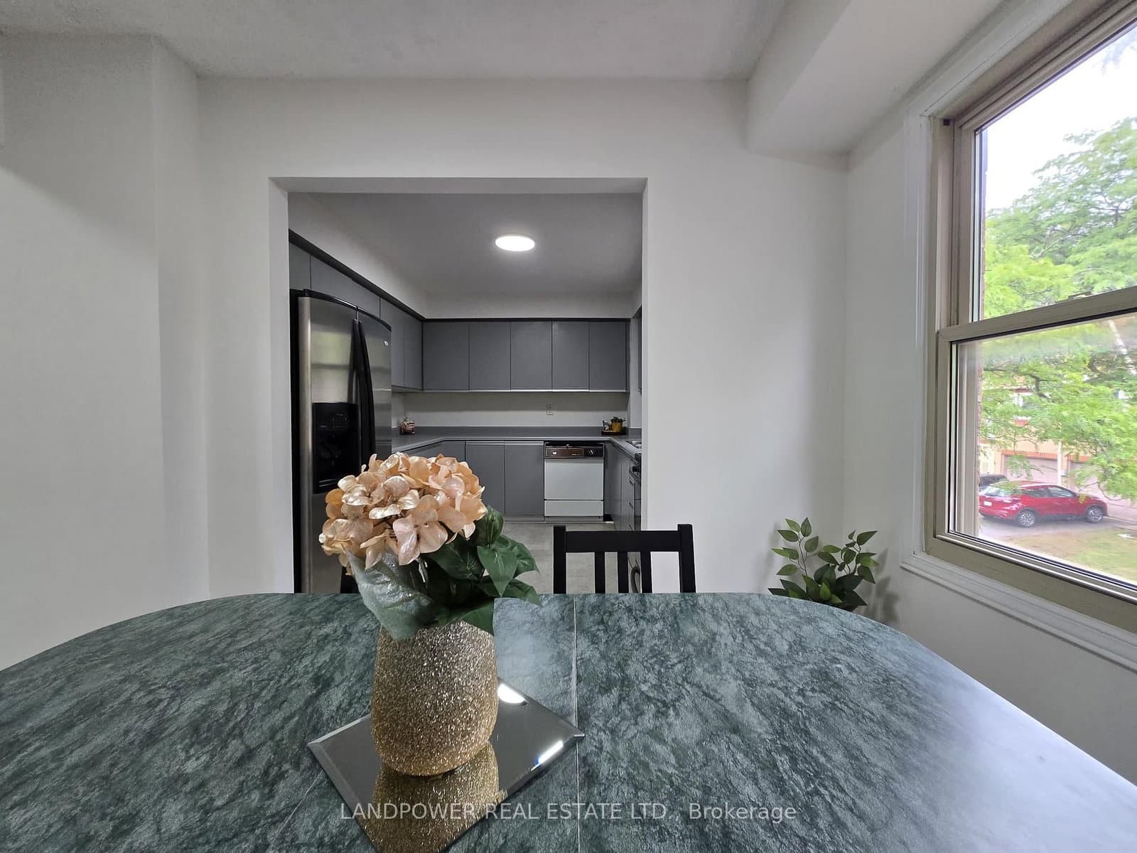10 Cardwell Avenue, Unit 75 thumbnail 19