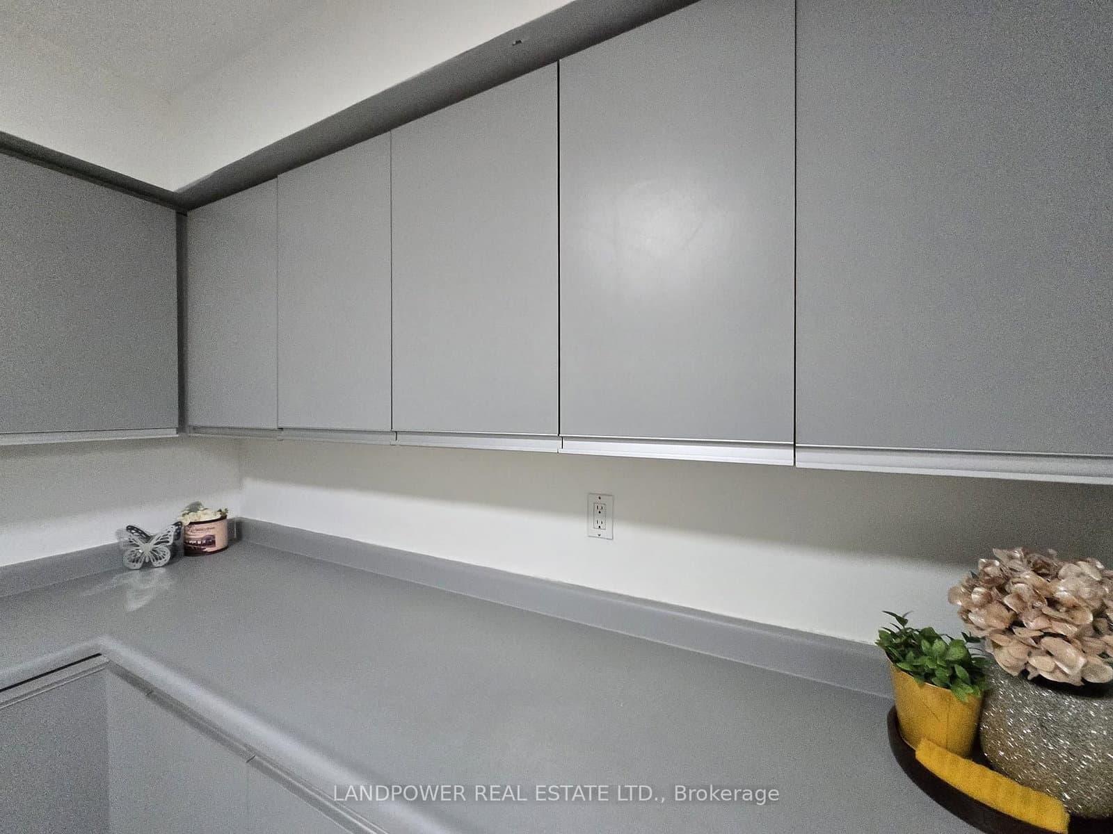 10 Cardwell Avenue, Unit 75 thumbnail 22