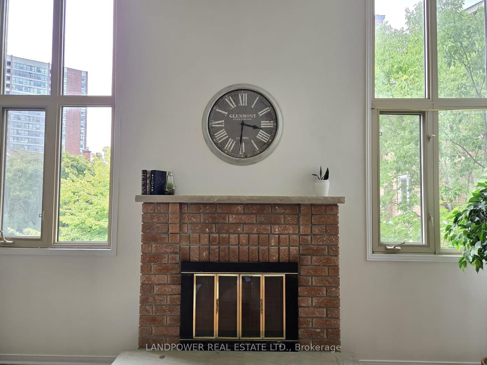 10 Cardwell Avenue, Unit 75 thumbnail 8