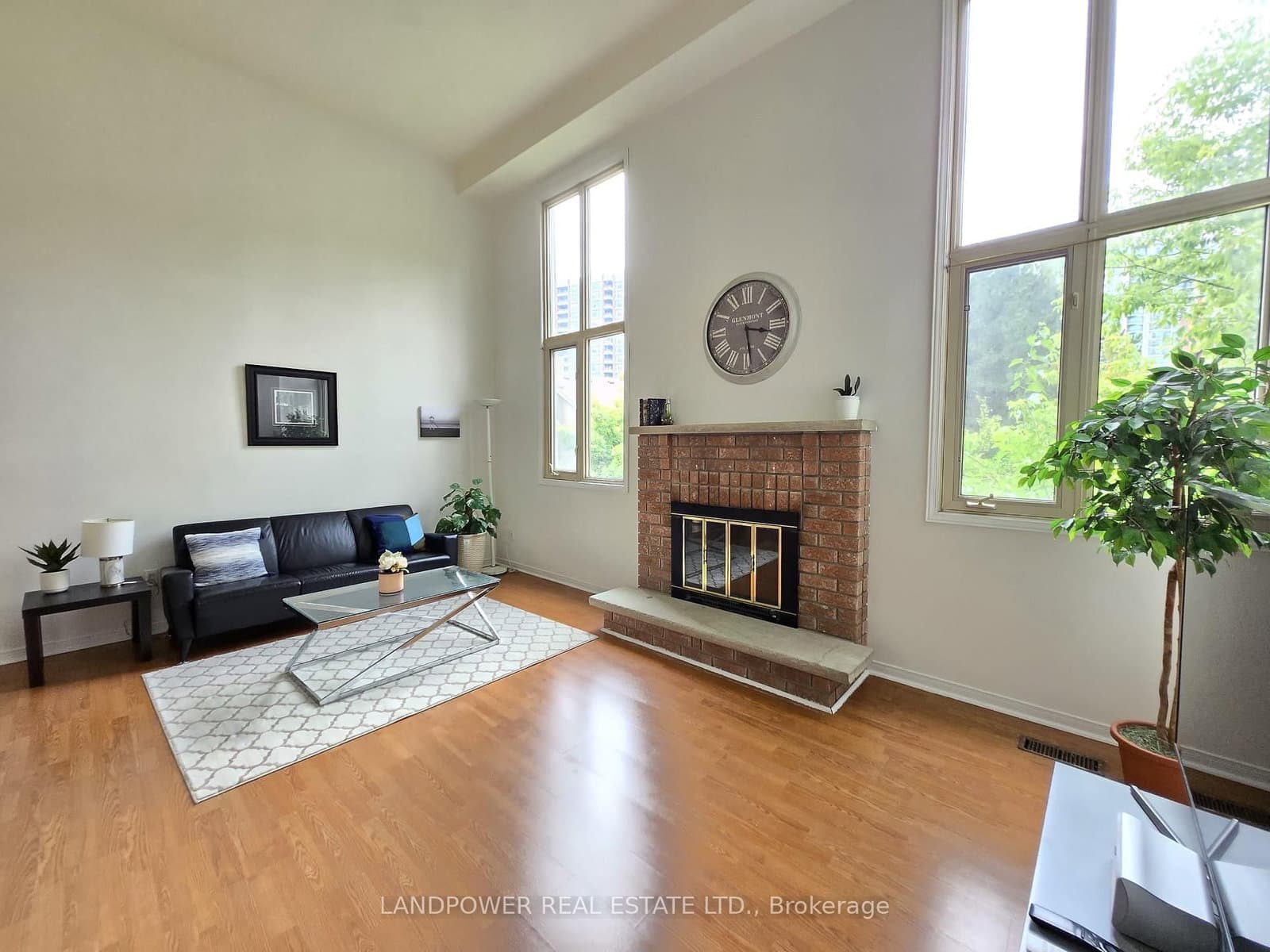 10 Cardwell Avenue, Unit 75 thumbnail 9