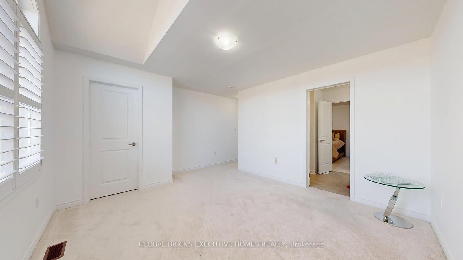 2885 Foxden Square thumbnail 34