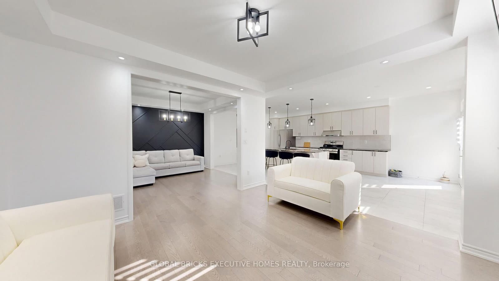 2885 Foxden Square thumbnail 6