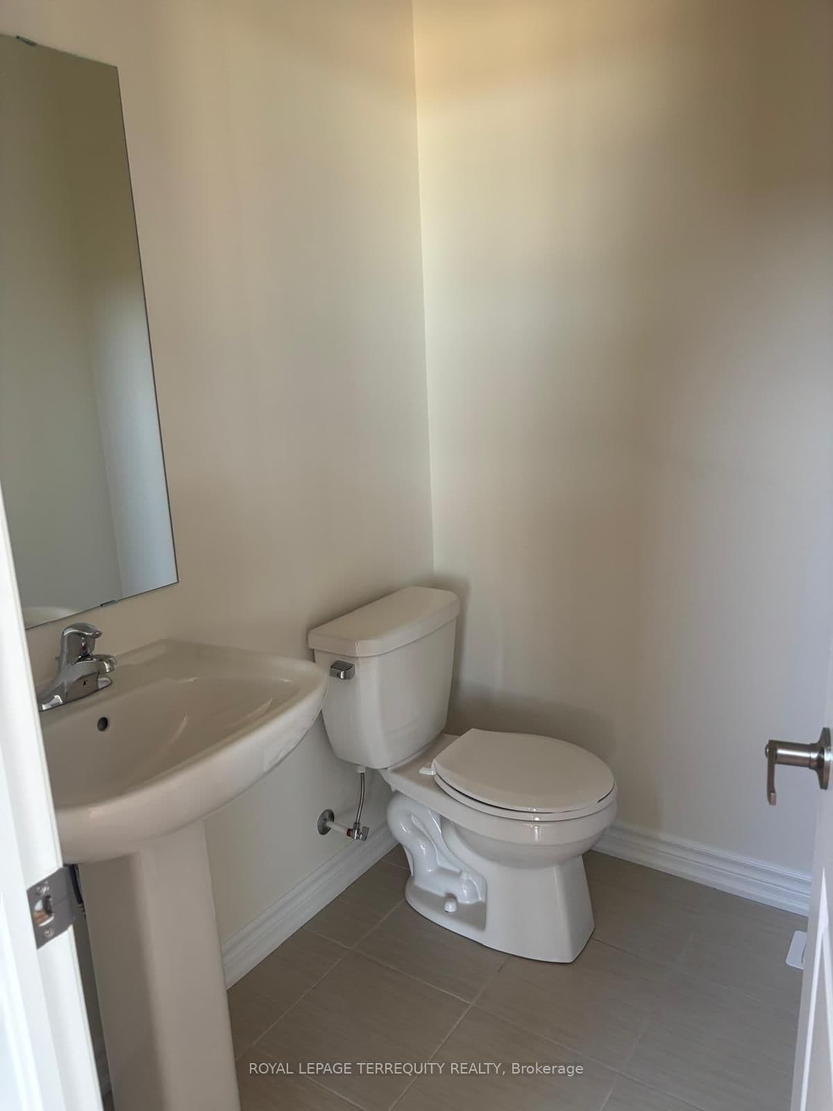 2540 Hibiscus Drive thumbnail 20