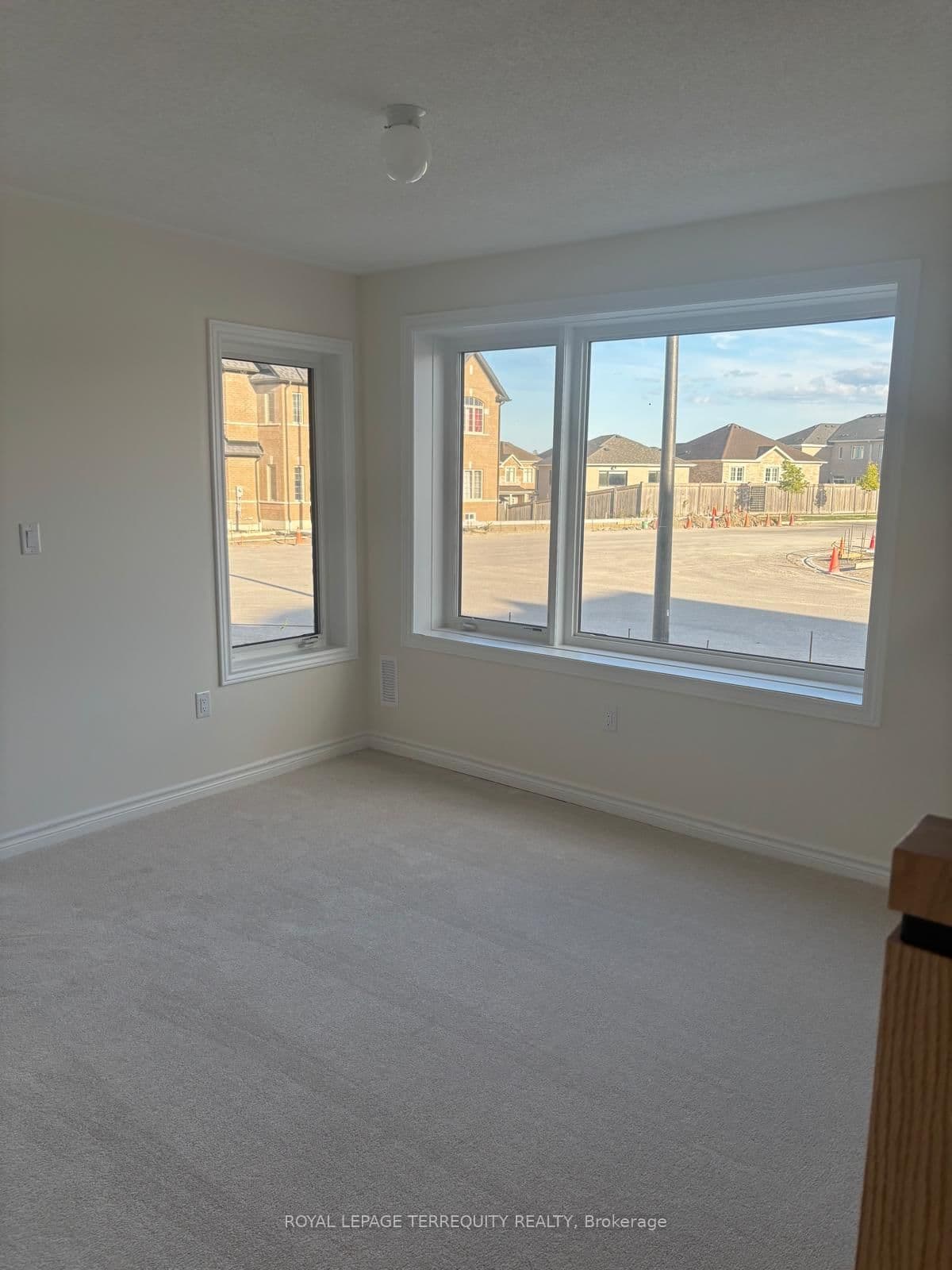 2540 Hibiscus Drive thumbnail 22