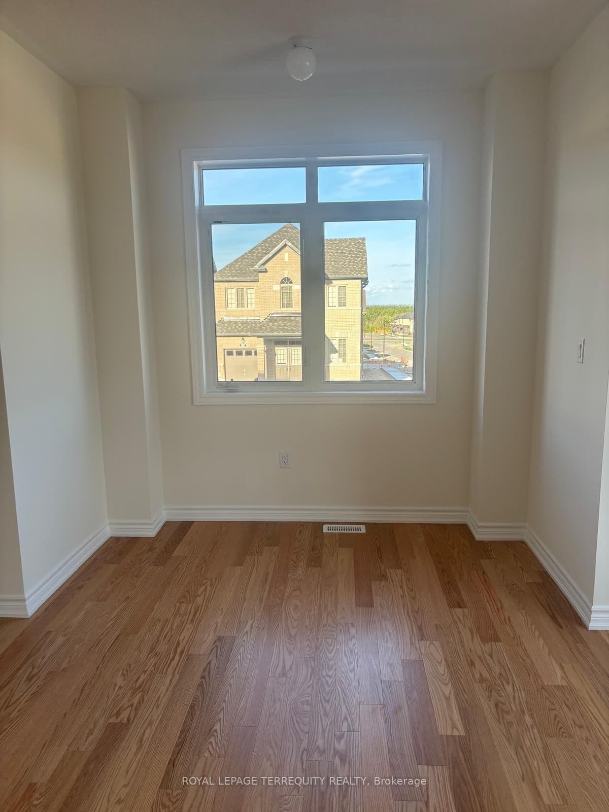 2540 Hibiscus Drive thumbnail 27