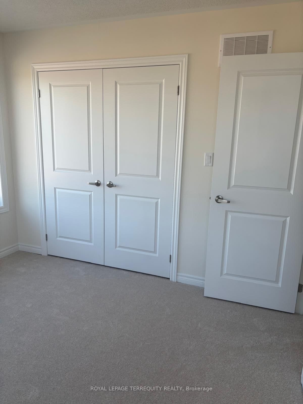 2540 Hibiscus Drive thumbnail 35