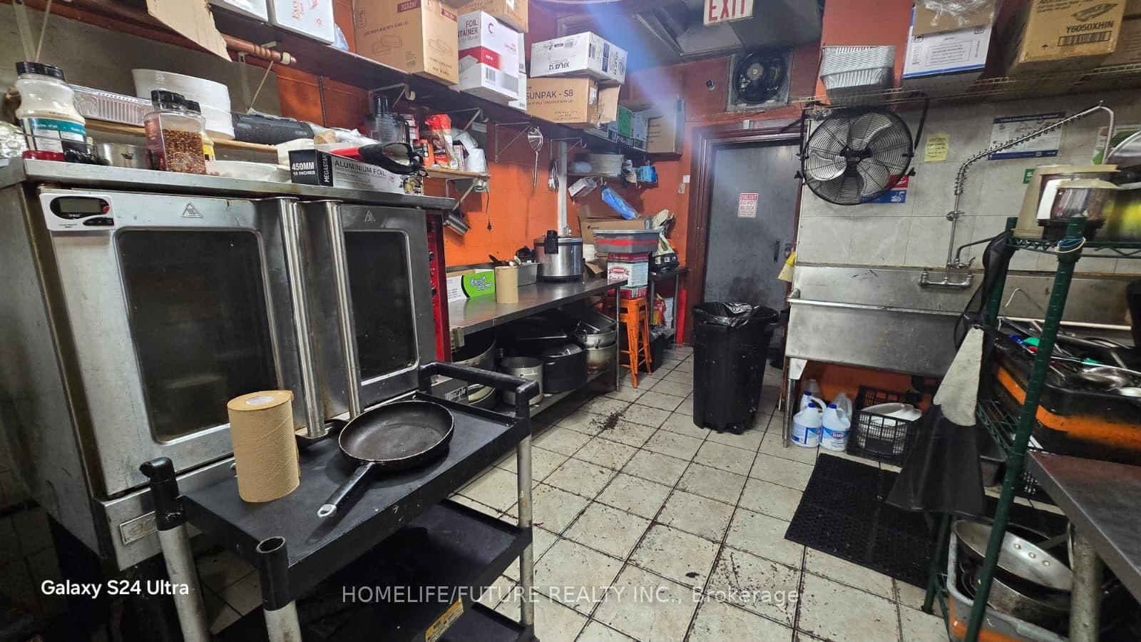 1211 Kingston Road, Unit 14B thumbnail 10