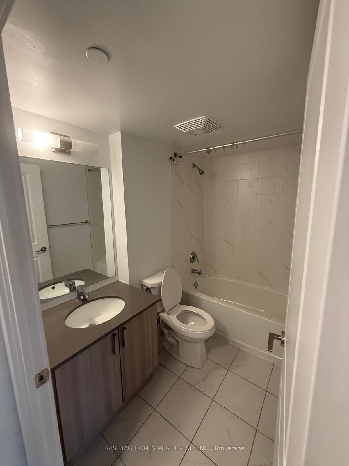 1455 Celebration Drive, Unit 901 thumbnail 7