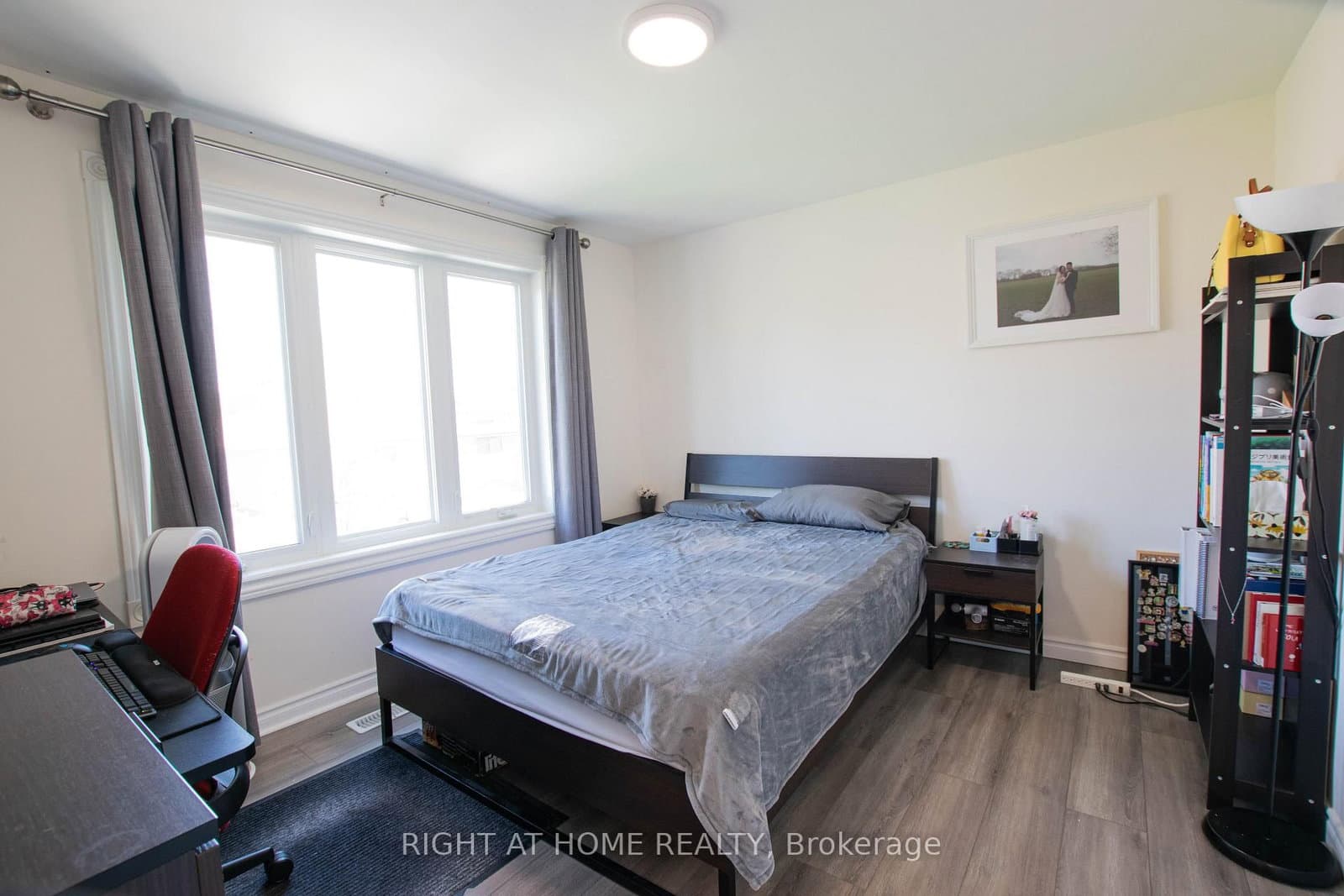 32 Ellendale Drive thumbnail 19