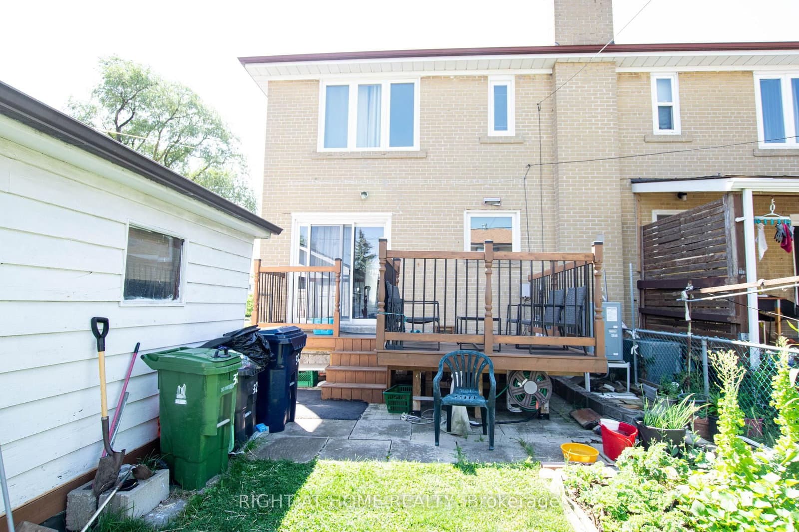 32 Ellendale Drive thumbnail 22
