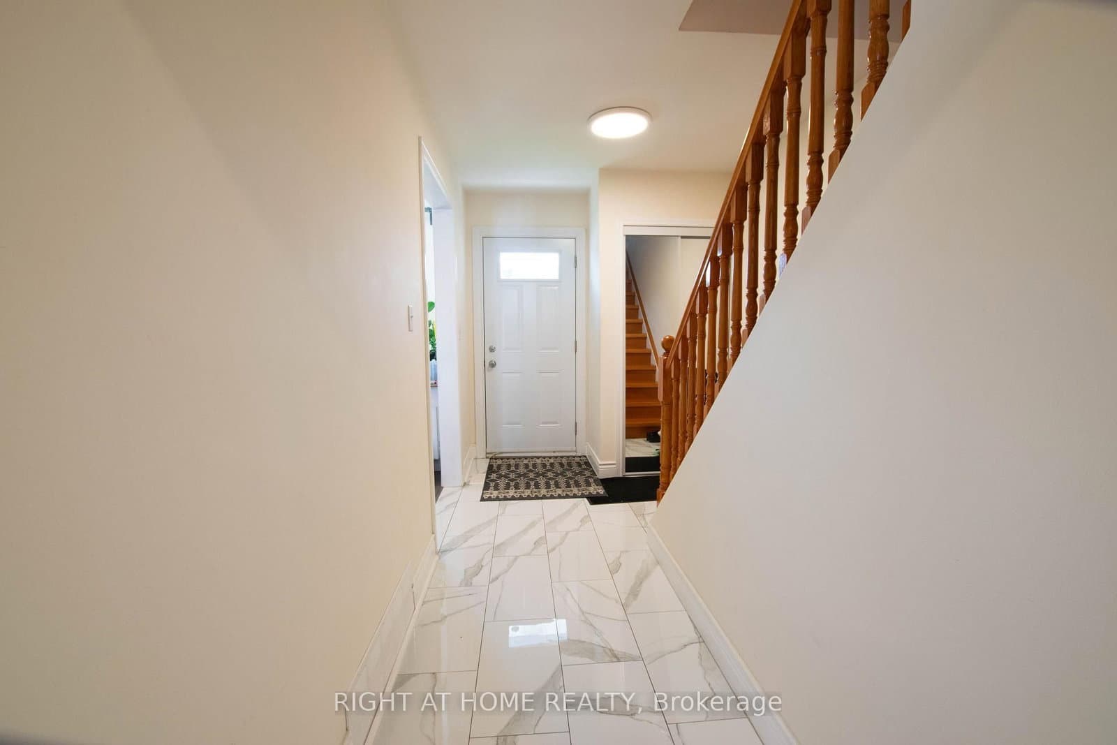 32 Ellendale Drive thumbnail 9