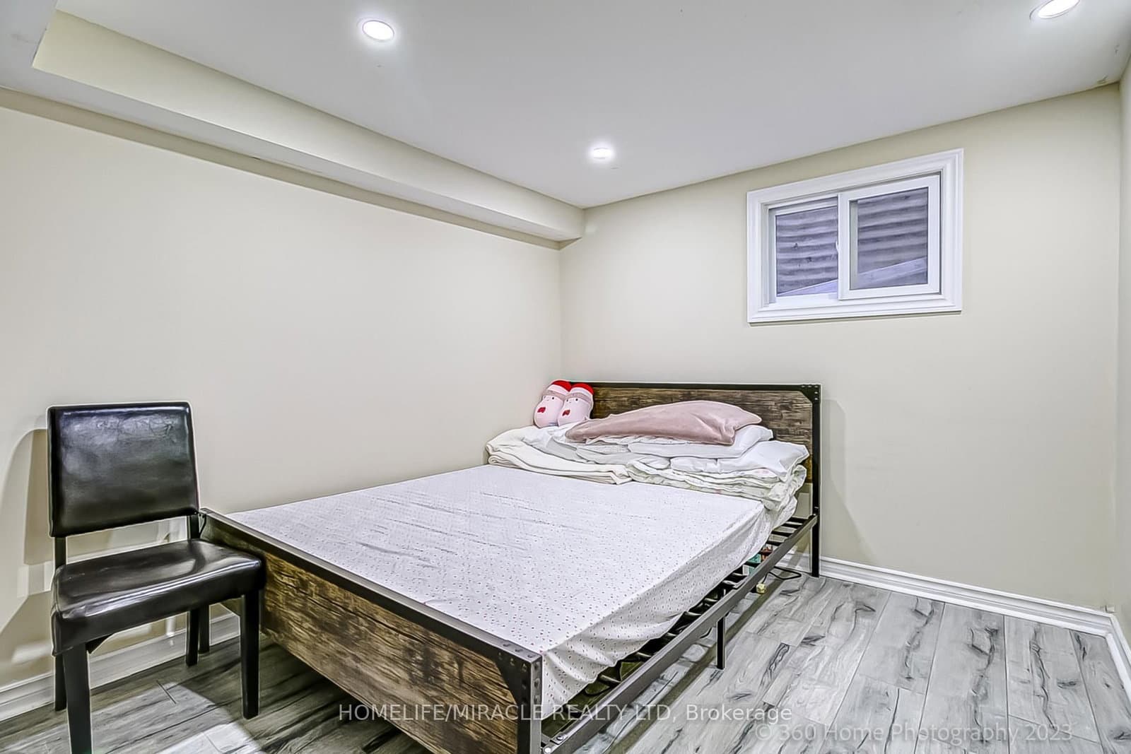 137 Merkley Square thumbnail 19