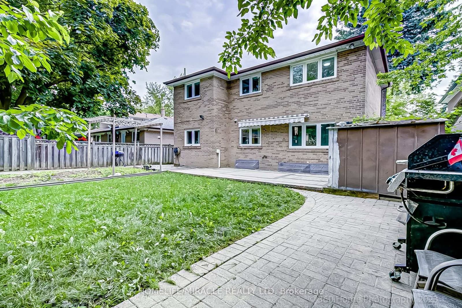 137 Merkley Square thumbnail 27