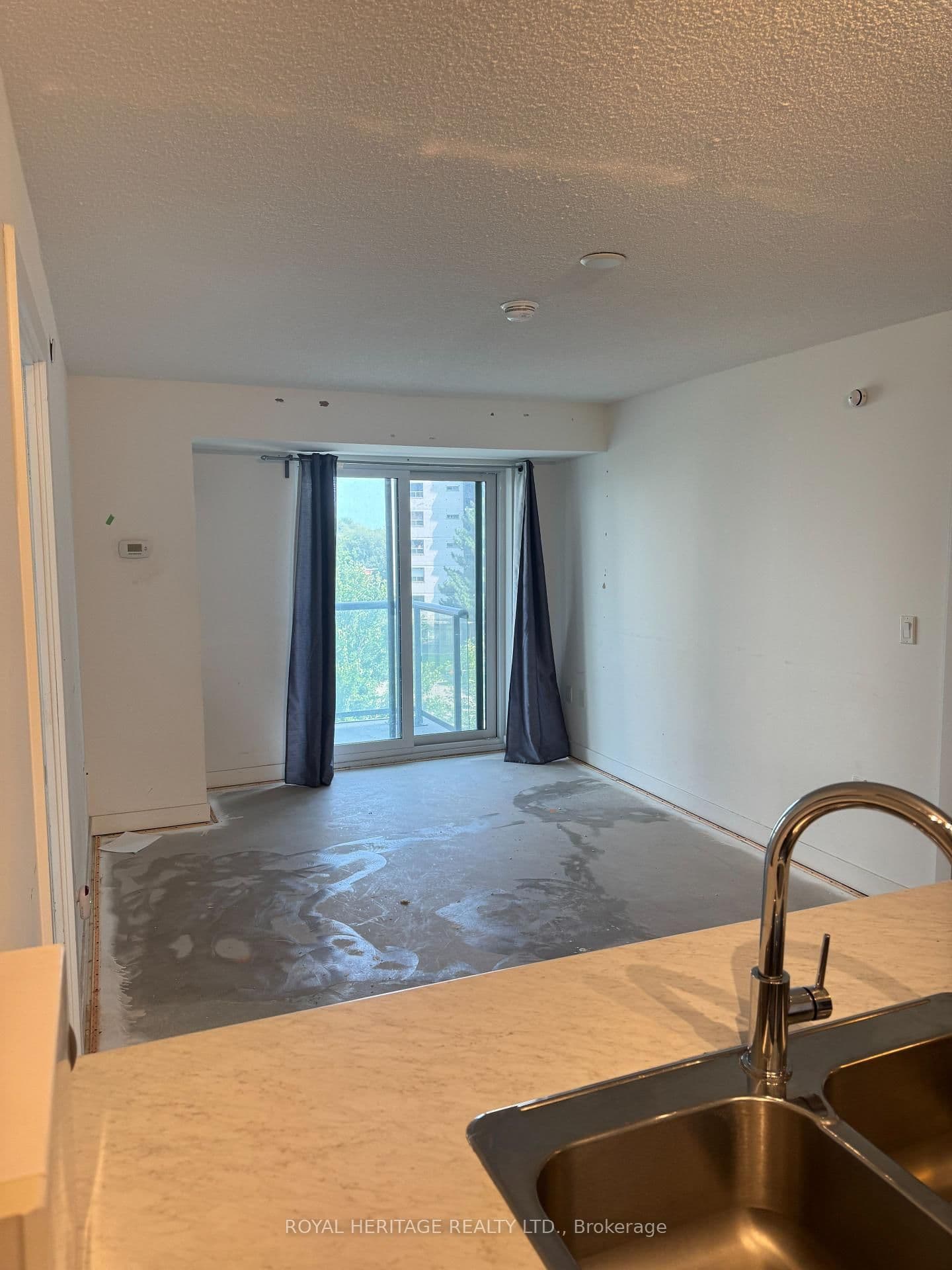 1346 Danforth Road, Unit 403 thumbnail 4