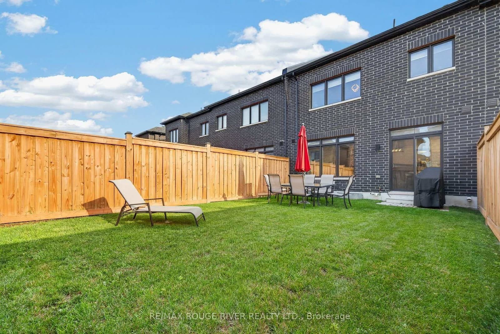 164 Ogston Crescent thumbnail 33