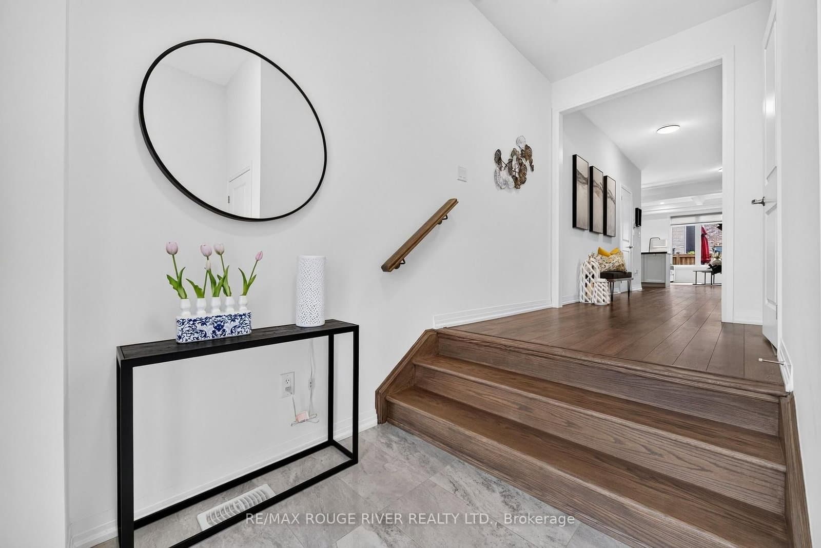 164 Ogston Crescent thumbnail 4