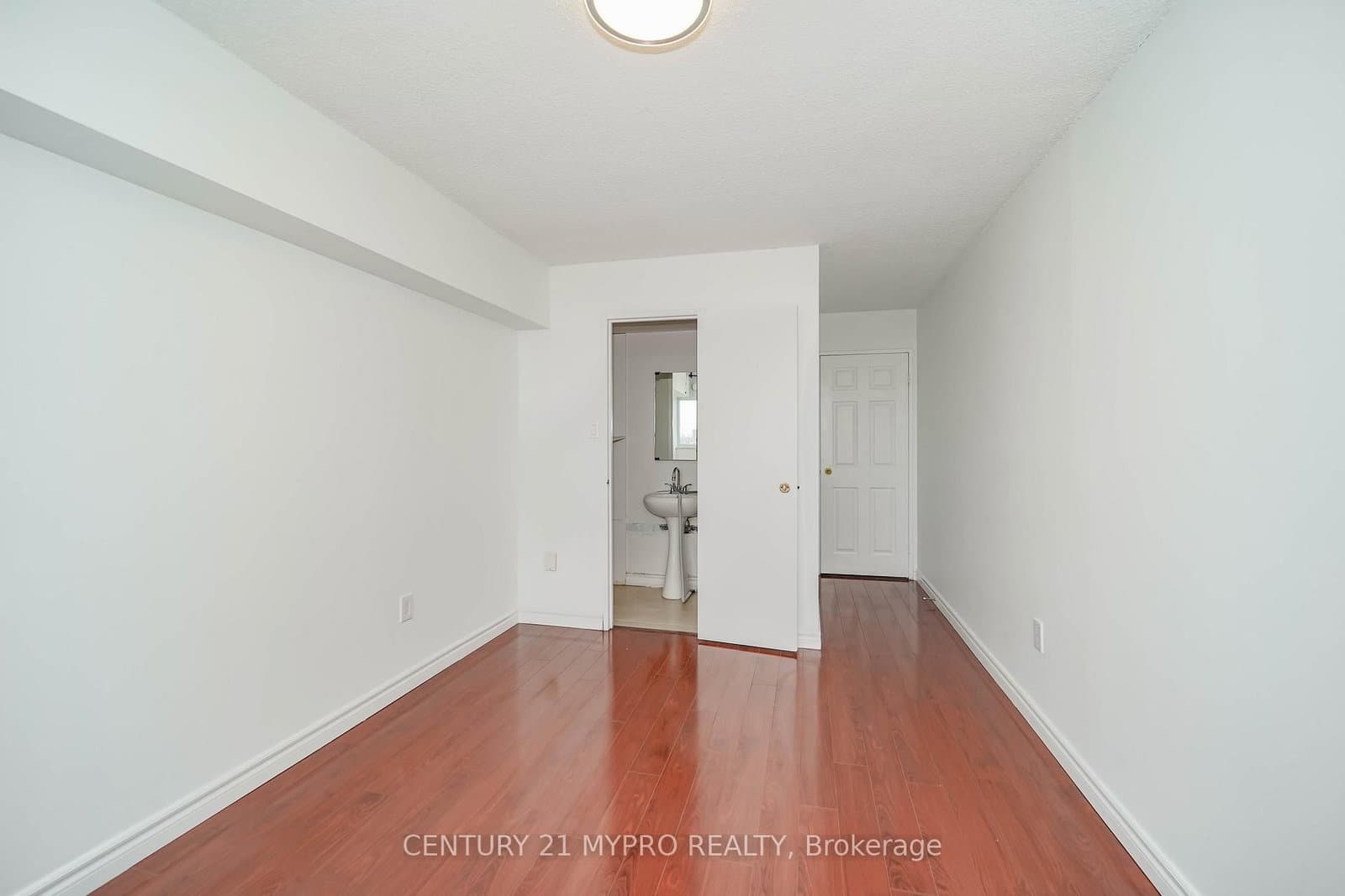 100 Echo Point, Unit 1708 thumbnail 11