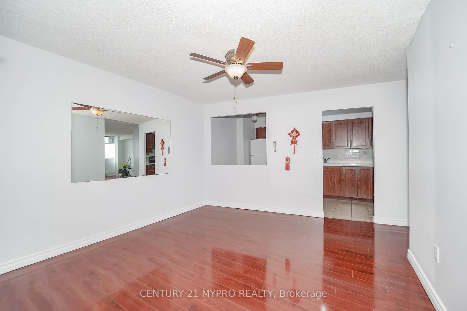 100 Echo Point, Unit 1708 thumbnail 22