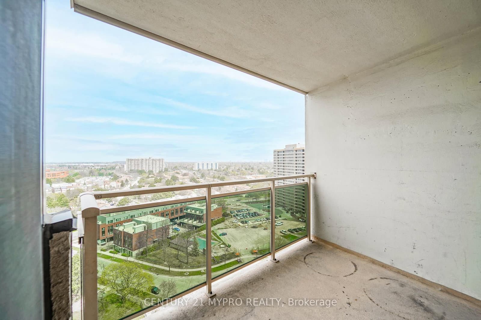 100 Echo Point, Unit 1708 thumbnail 33