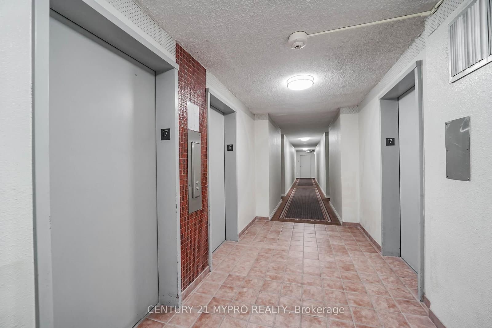 100 Echo Point, Unit 1708 thumbnail 5