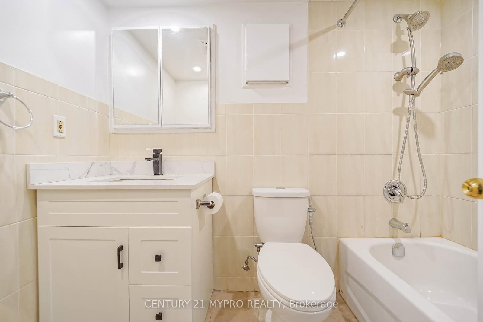 100 Echo Point, Unit 1708 thumbnail 8