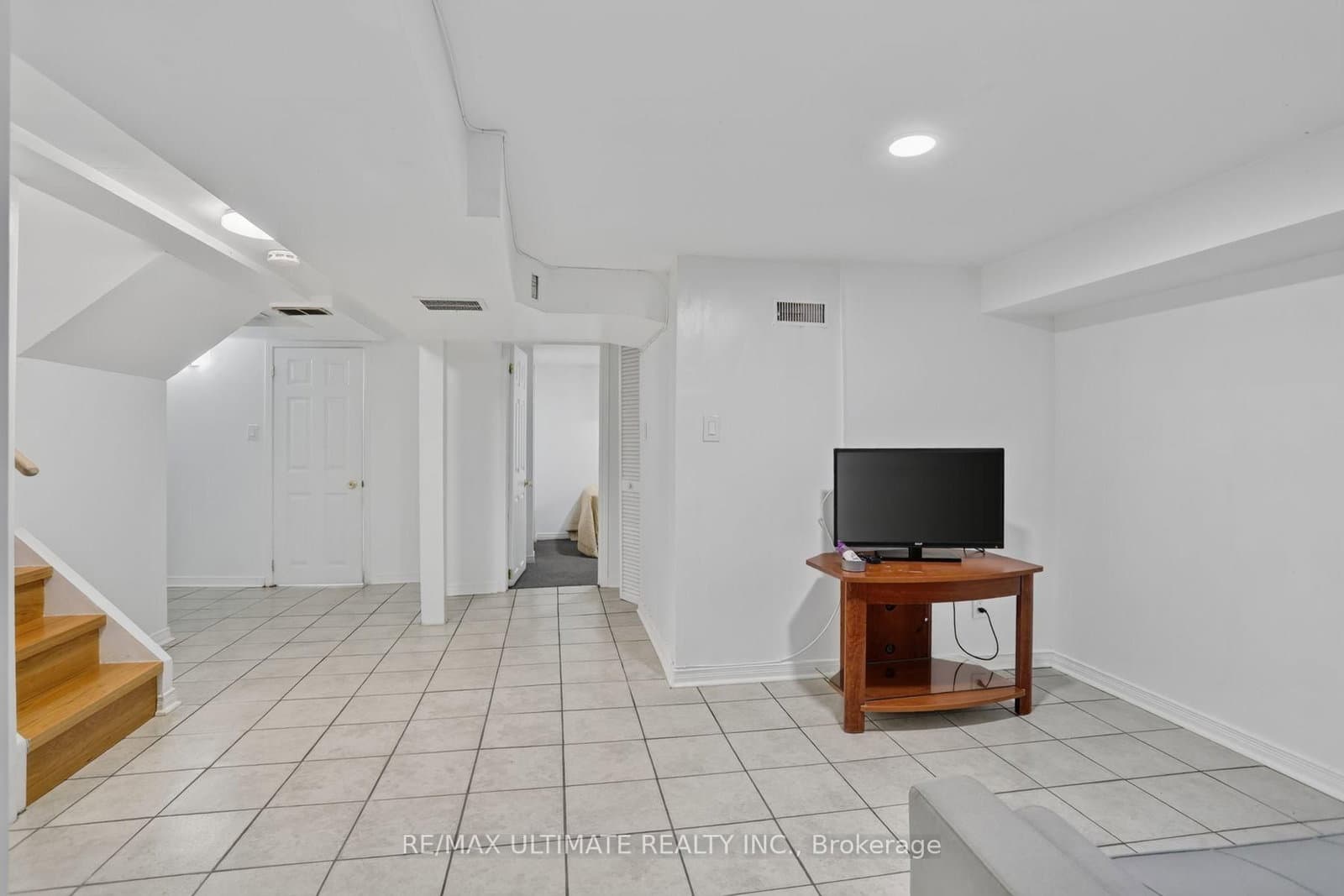 11 Midholm Drive thumbnail 43