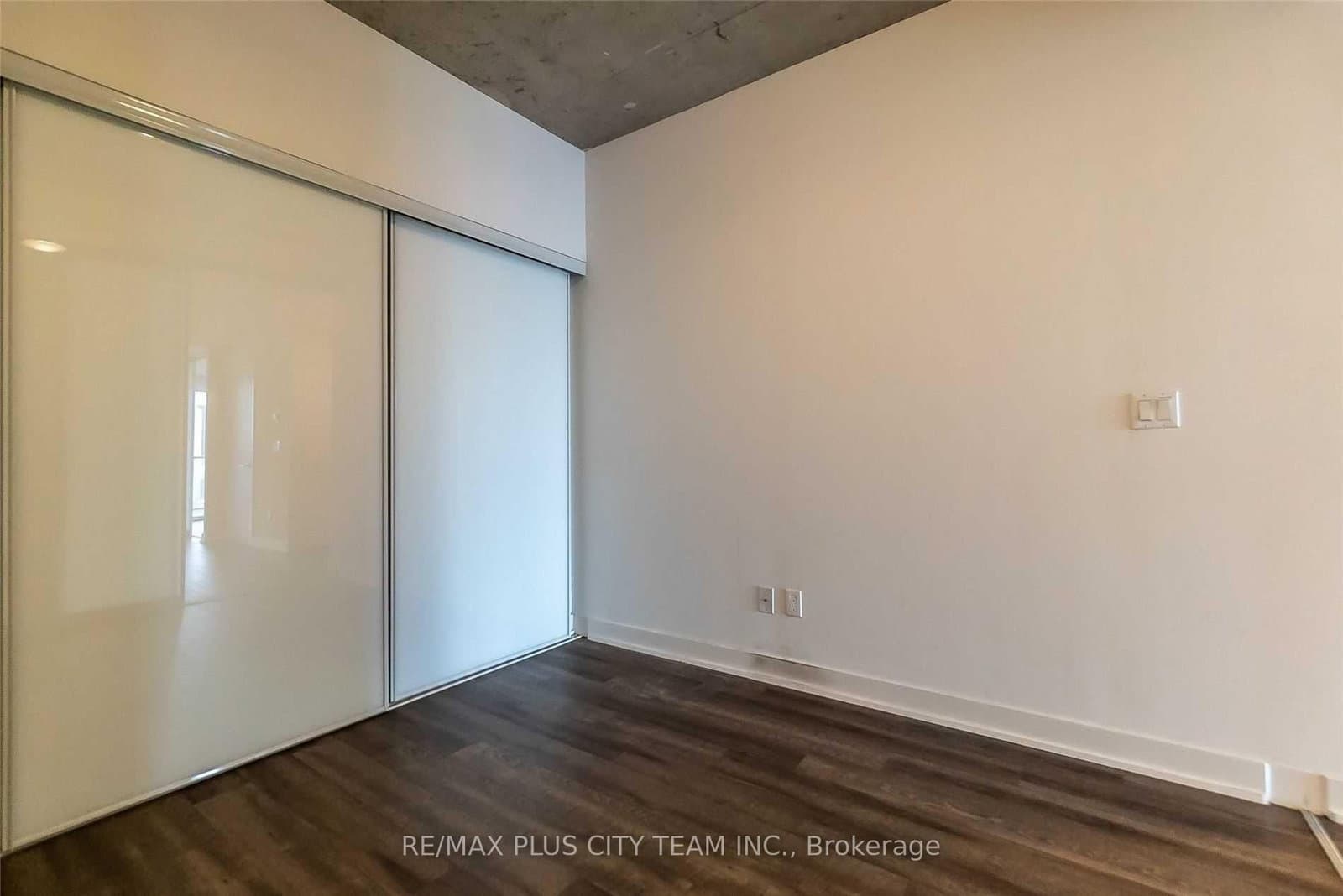 15 Baseball Place, Unit 305 thumbnail 15