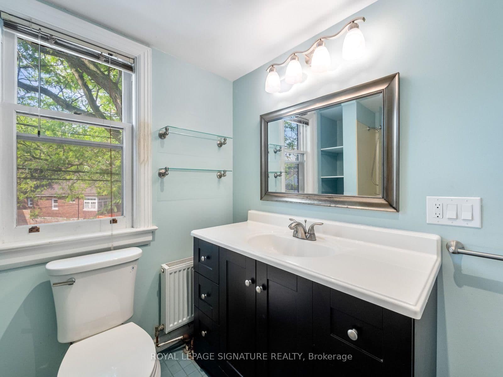 511 Donlands Avenue thumbnail 20