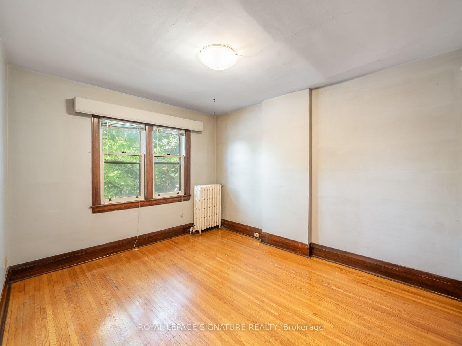 511 Donlands Avenue thumbnail 22