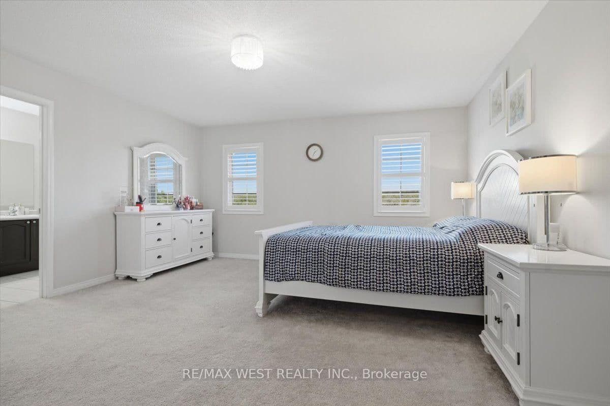 29 Stockell Crescent thumbnail 25