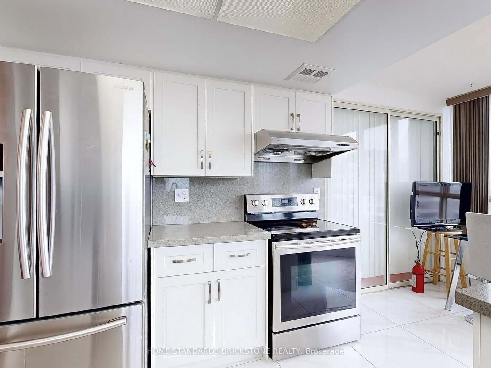30 Thunder Grove, Unit 1705 thumbnail 14