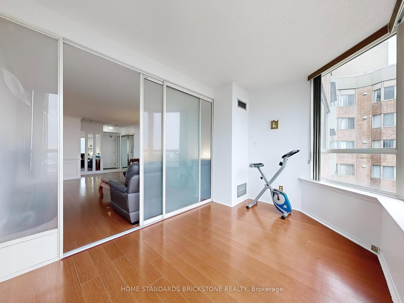 30 Thunder Grove, Unit 1705 thumbnail 25