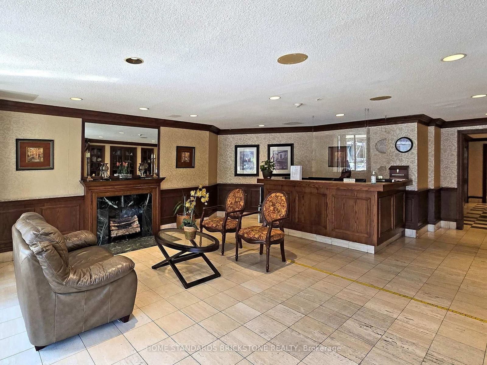 30 Thunder Grove, Unit 1705 thumbnail 5