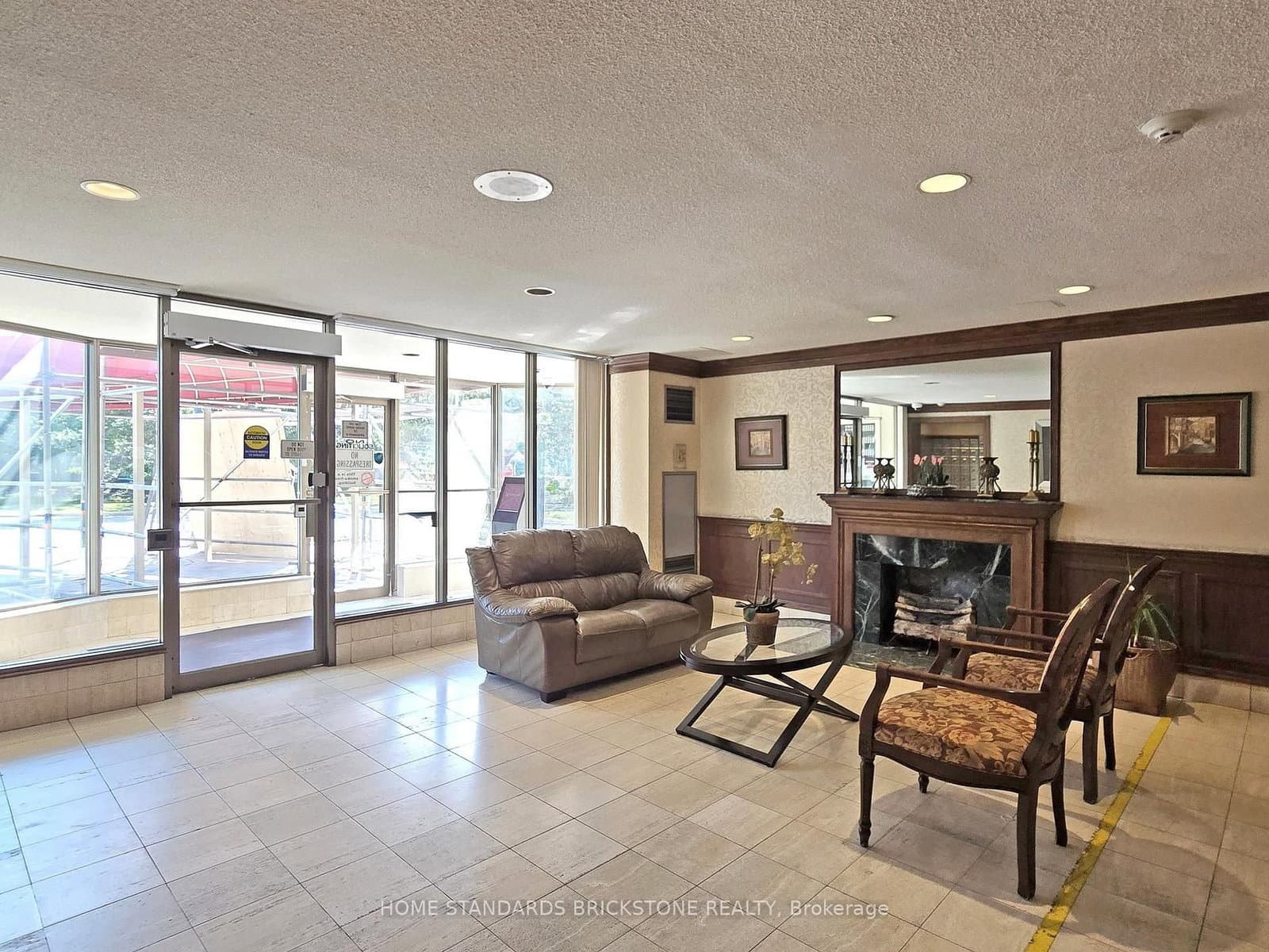 30 Thunder Grove, Unit 1705 thumbnail 6