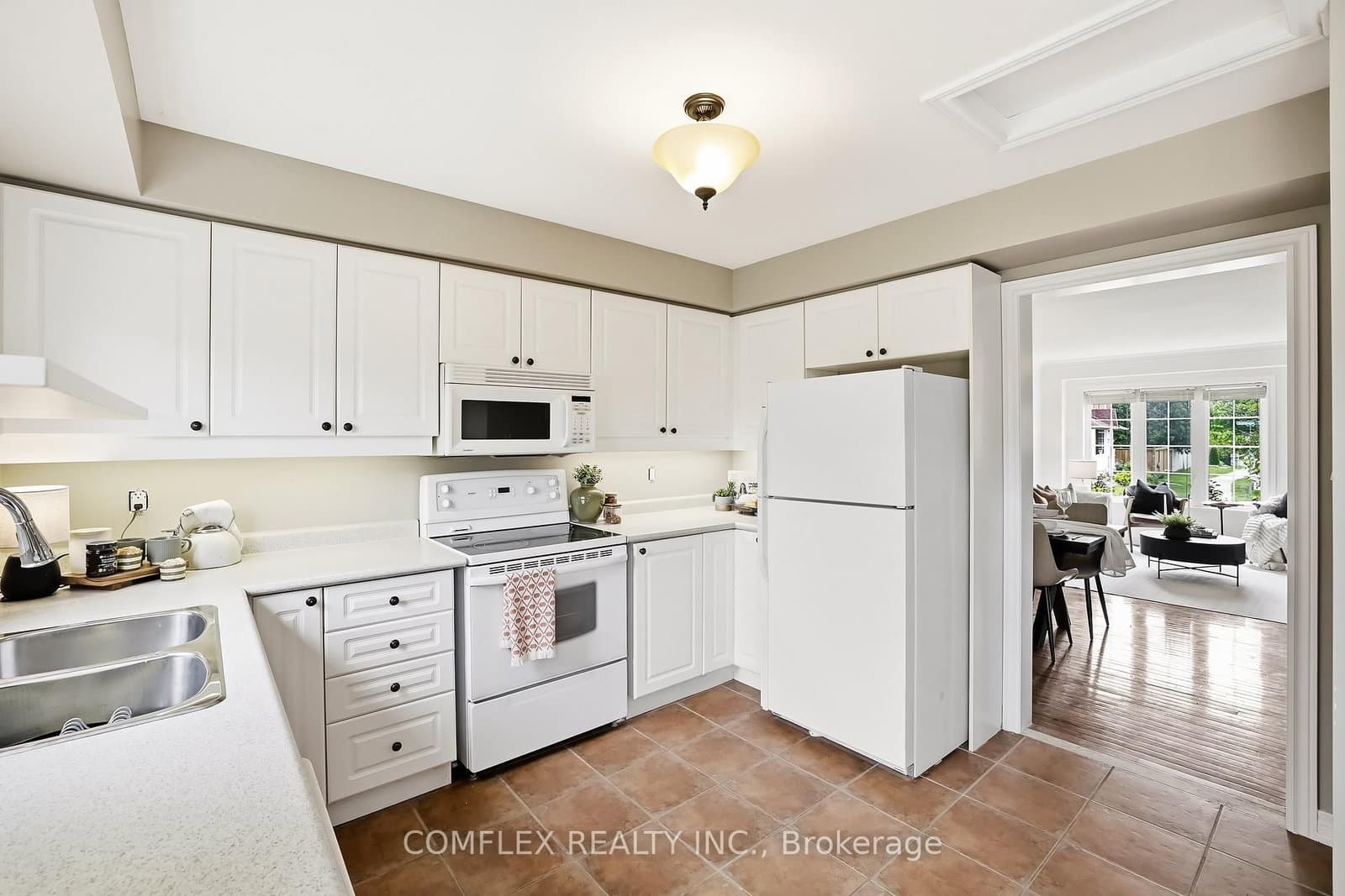 2 Armitage Crescent thumbnail 15