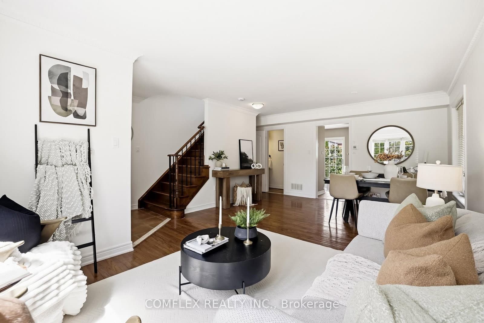 2 Armitage Crescent thumbnail 8