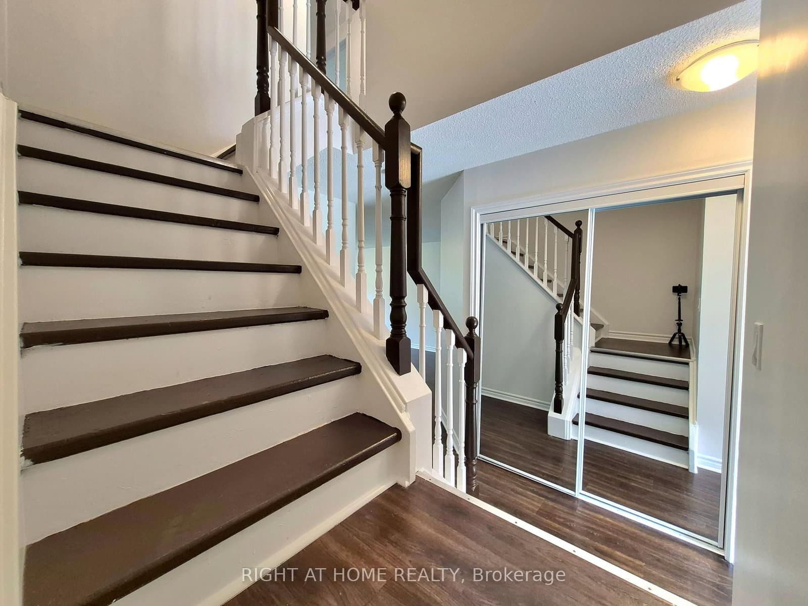 21 Mccullock Crescent thumbnail 13