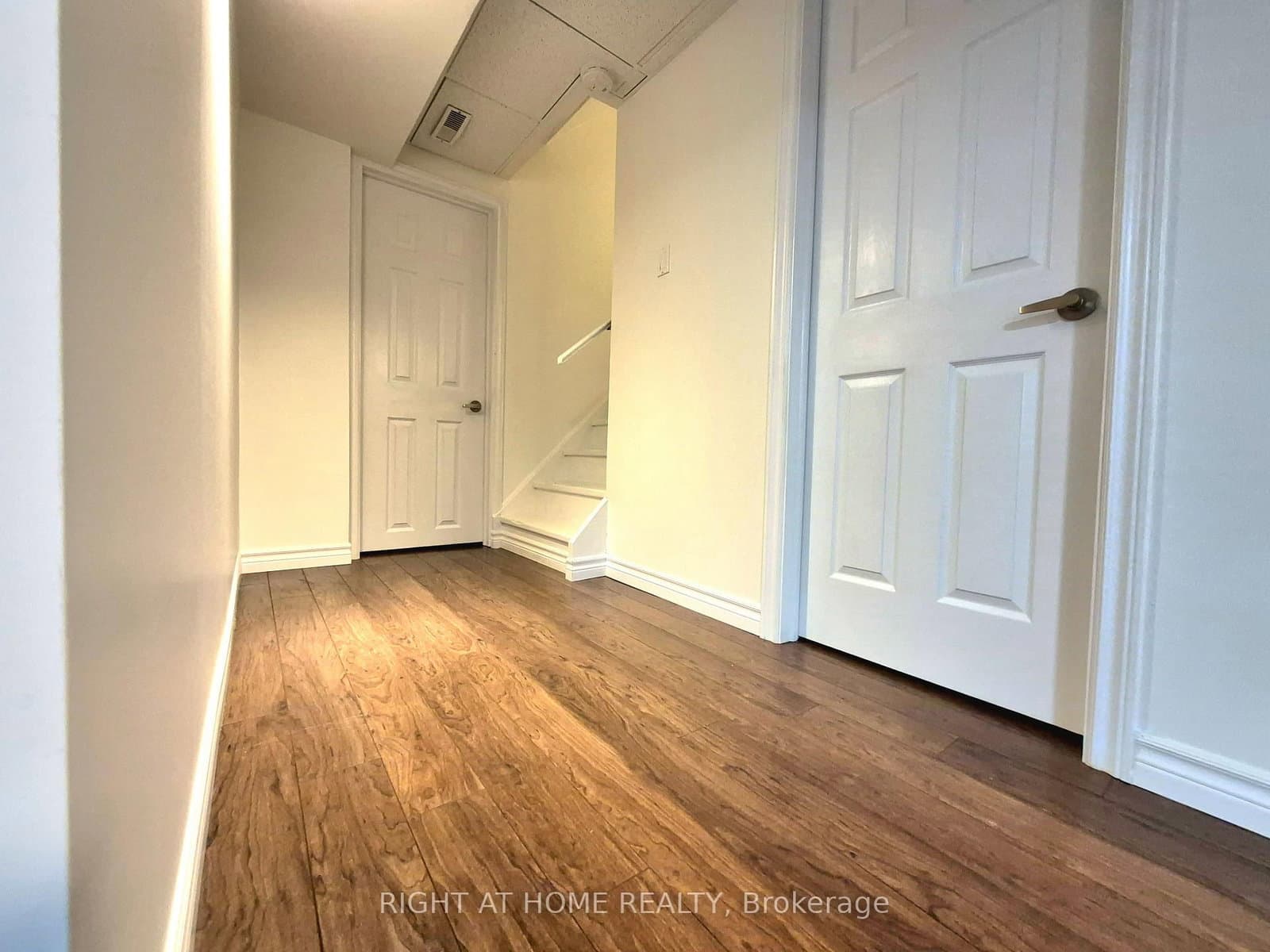 21 Mccullock Crescent thumbnail 26