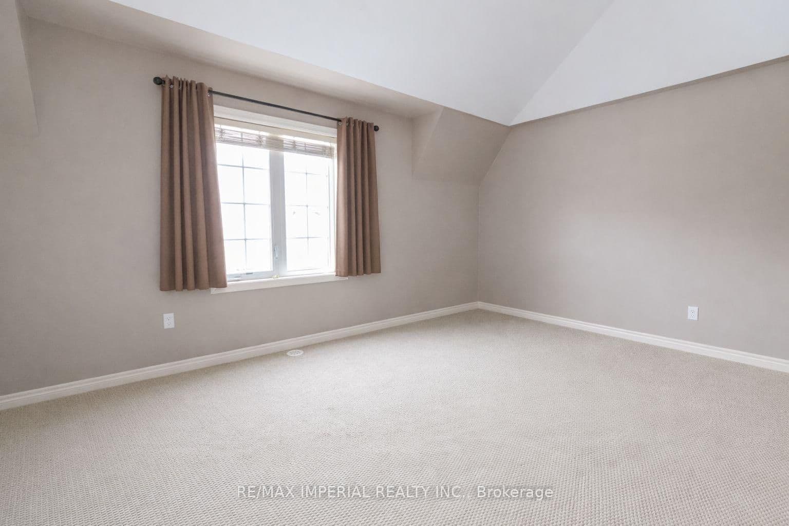 37 Carnahan Terrace thumbnail 10