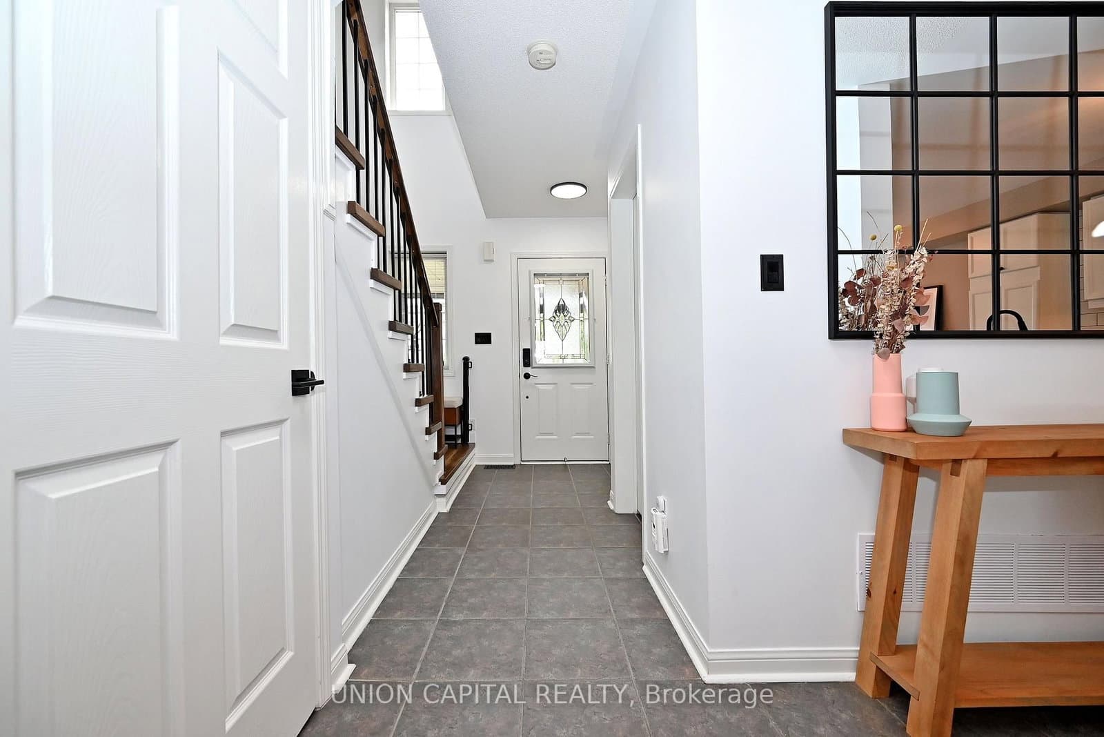 32 Regatta Crescent thumbnail 7