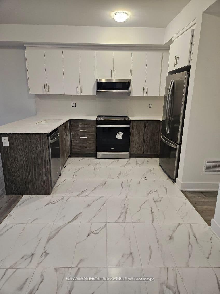 763 Stanstead Path thumbnail 8